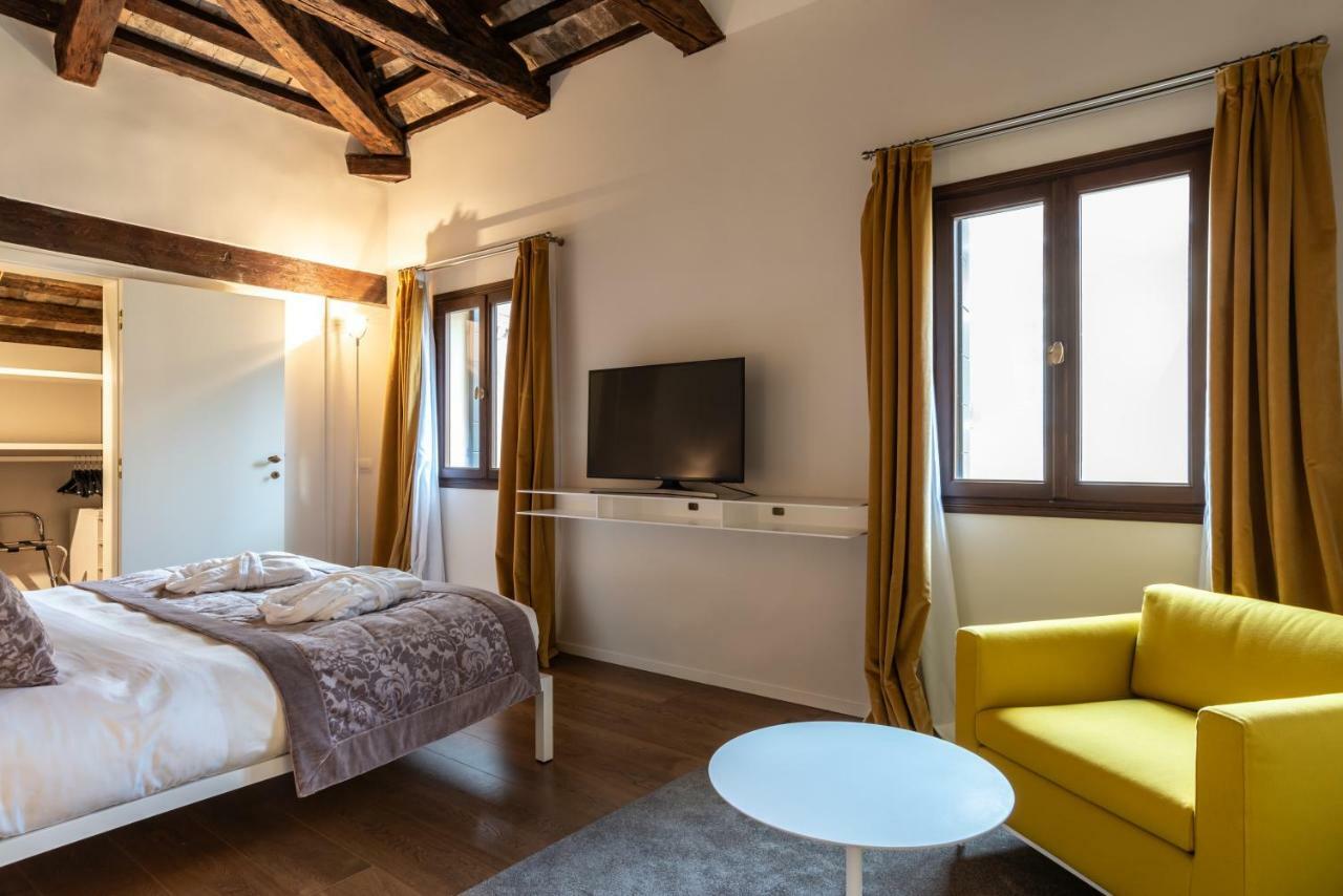 Palazzo Vendramin Costa Apartment Venice Exterior photo