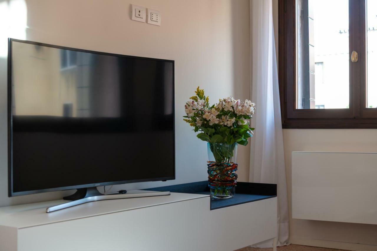 Palazzo Vendramin Costa Apartment Venice Exterior photo