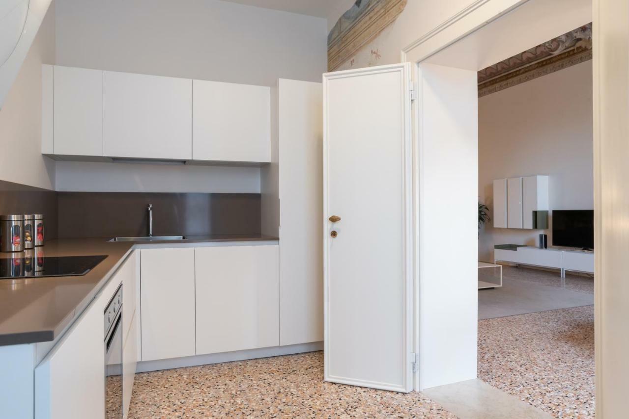 Palazzo Vendramin Costa Apartment Venice Exterior photo