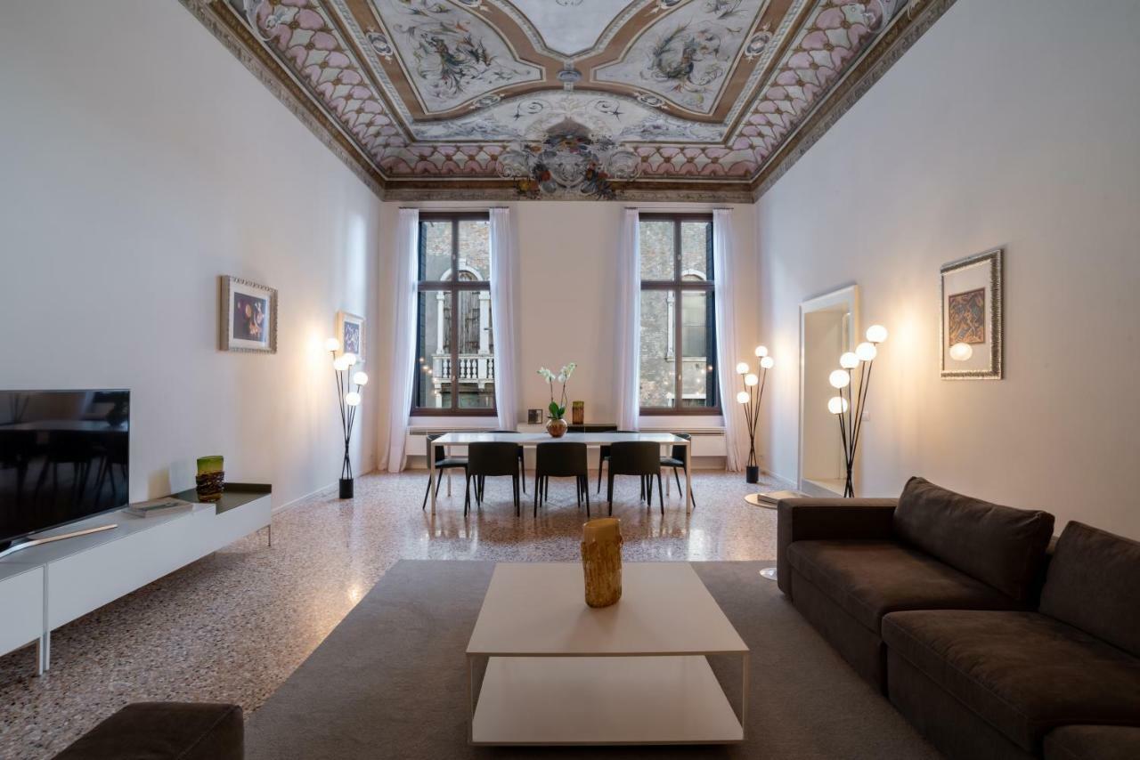 Palazzo Vendramin Costa Apartment Venice Exterior photo